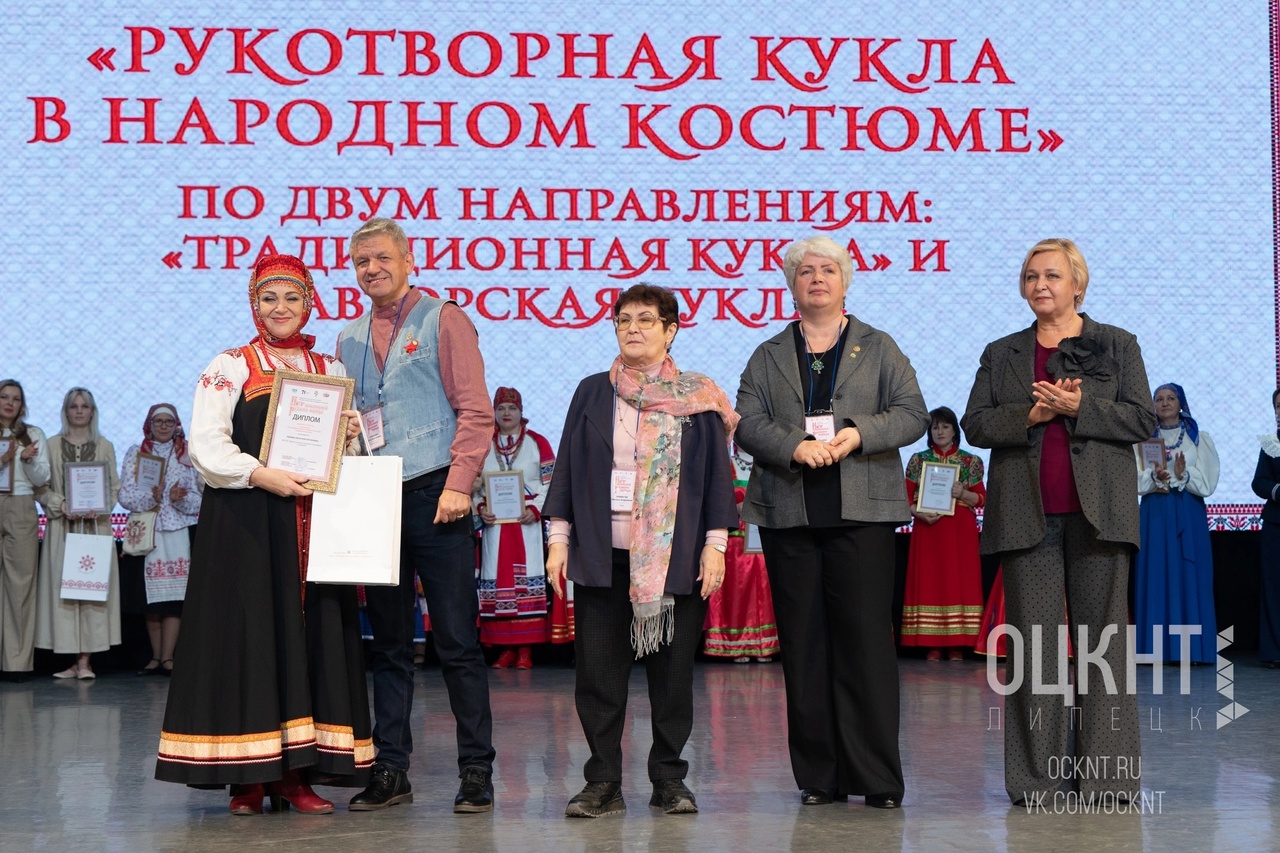 «Нет живописней русского наряда»